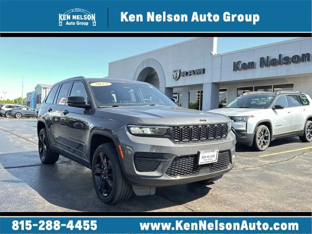 2022 Jeep Grand Cherokee Altitude