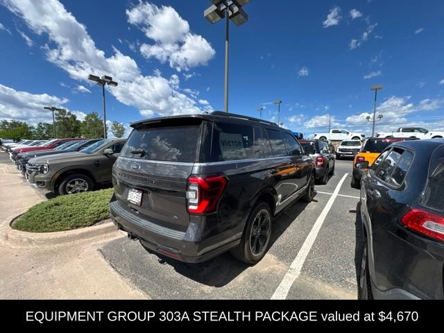 Used 2024 Gray Ford Limited image 3