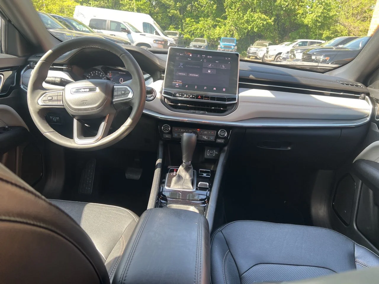 Used 2023 Gray Jeep Limited image 23