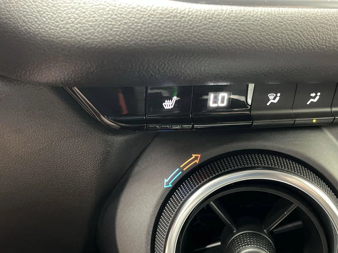 2023 Chevrolet Blazer 2LT - Photo 22
