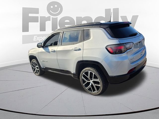 Used 2024 Silver Jeep Limited image 7