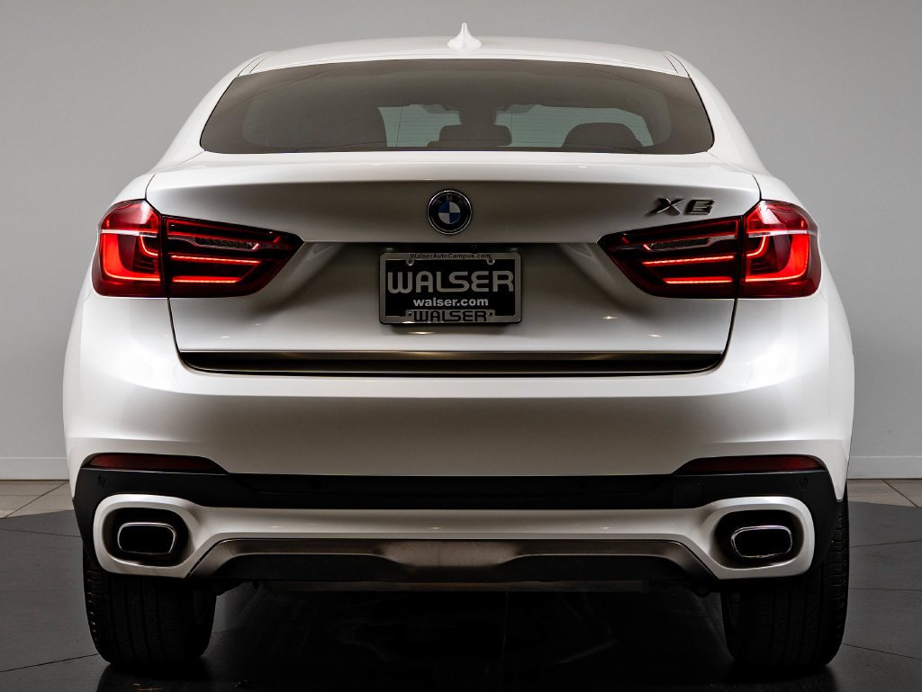 Used 2019 Mineral White Metallic BMW xDrive35i image 7