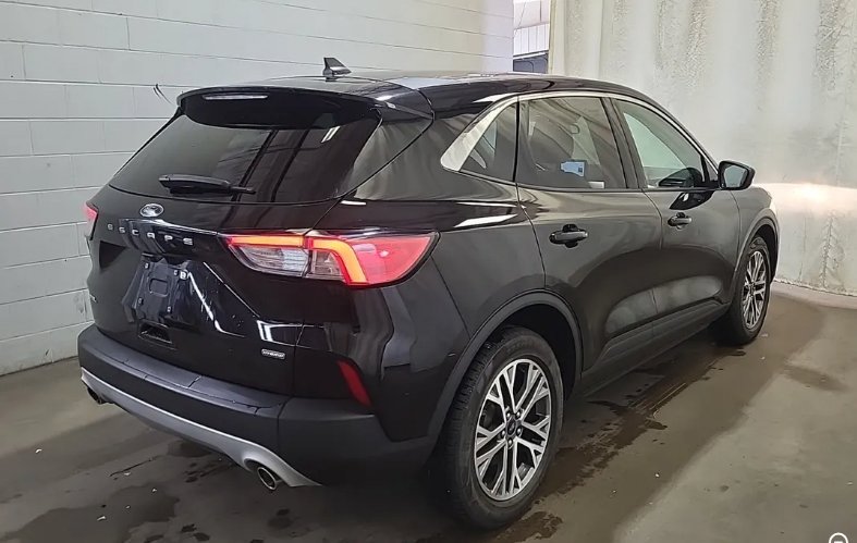 Used 2022 Agate Black Metallic Ford SEL Hybrid image 3