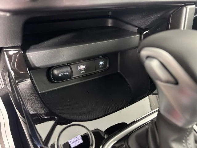 New 2026 White Kia S image 24
