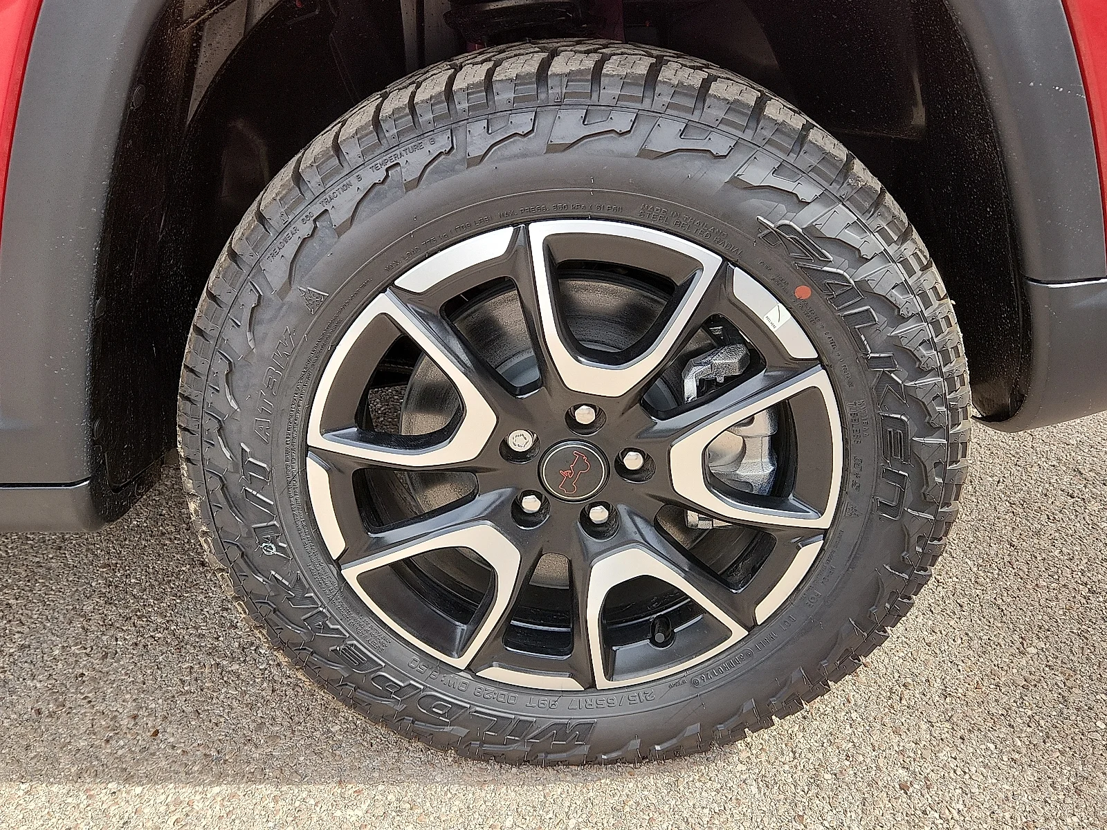New 2027 Red Hot Pearl-Coat Paint Jeep TRAILHAWK 4X4 image 7