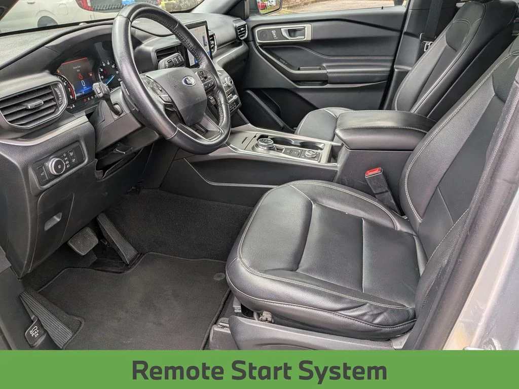 Used 2020 Silver Ford XLT image 16