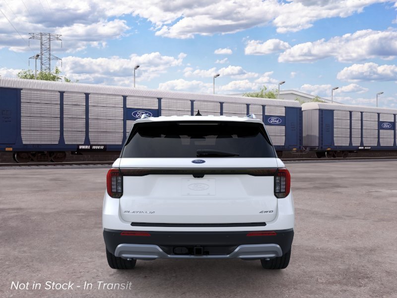 New 2026 Star White Metallic Tri-Coat Ford Platinum™ image 5