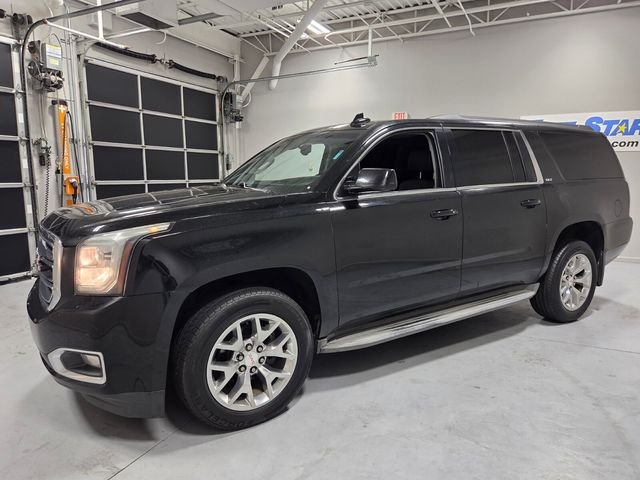 Used 2016 Black GMC SLT image 3