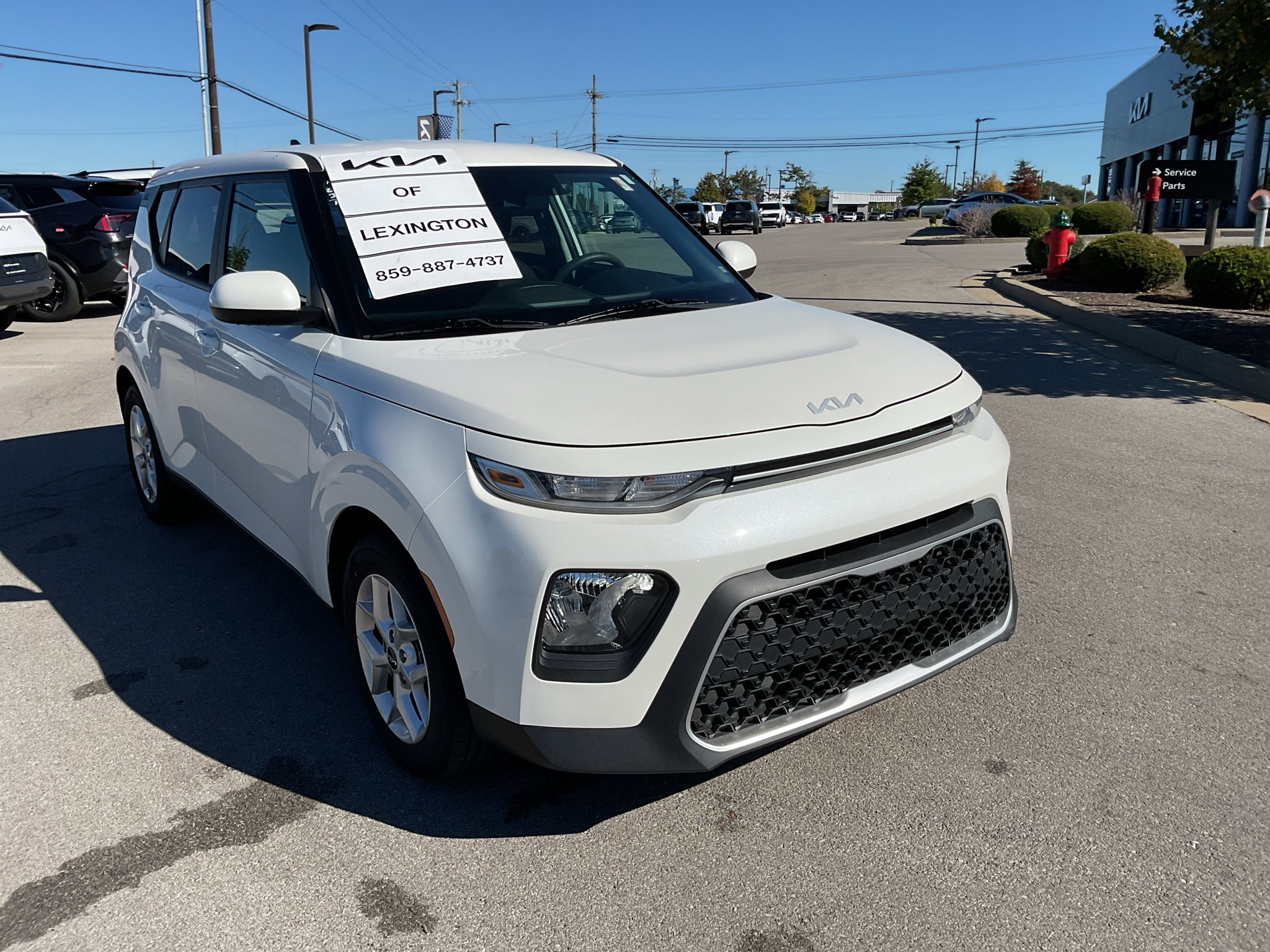 Certified Used 2022 Snow White Pearl Kia LX image 2