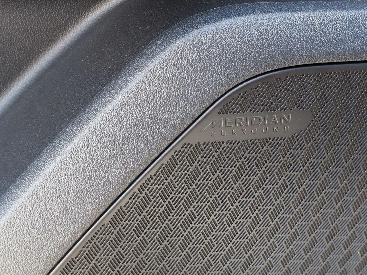 New 2027 Wolf Gray Kia X-Line SX Prestige image 25