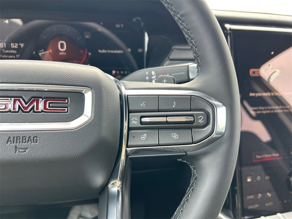 2026 GMC ACADIA - Image 19