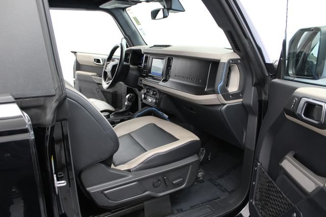 Used 2023 Shadow Black Ford Wildtrak image 27