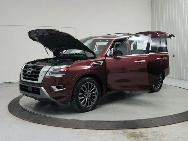 Used 2023 Red Nissan Platinum image 11