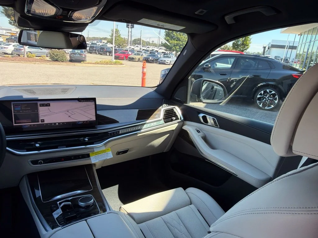 New 2026 Black BMW xDrive40i image 28