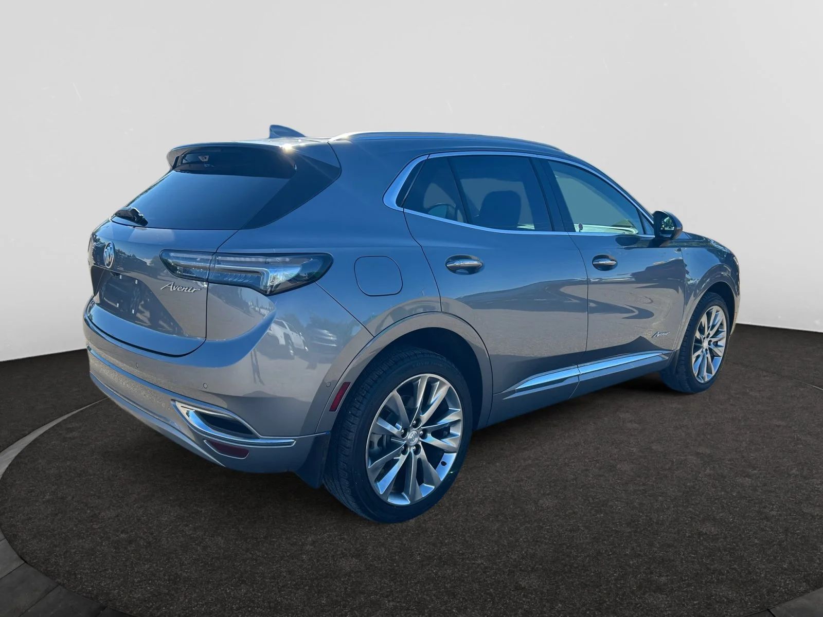 Used 2021 Gray Buick Avenir AWD image 5