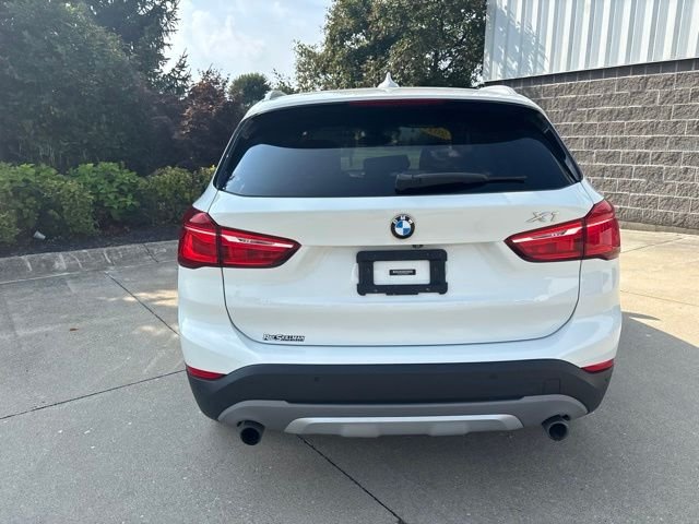 Used 2017 White BMW xDrive28i image 8