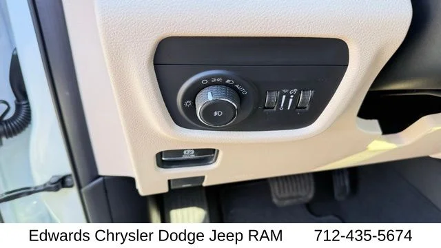 New 2026 White Jeep Limited image 18