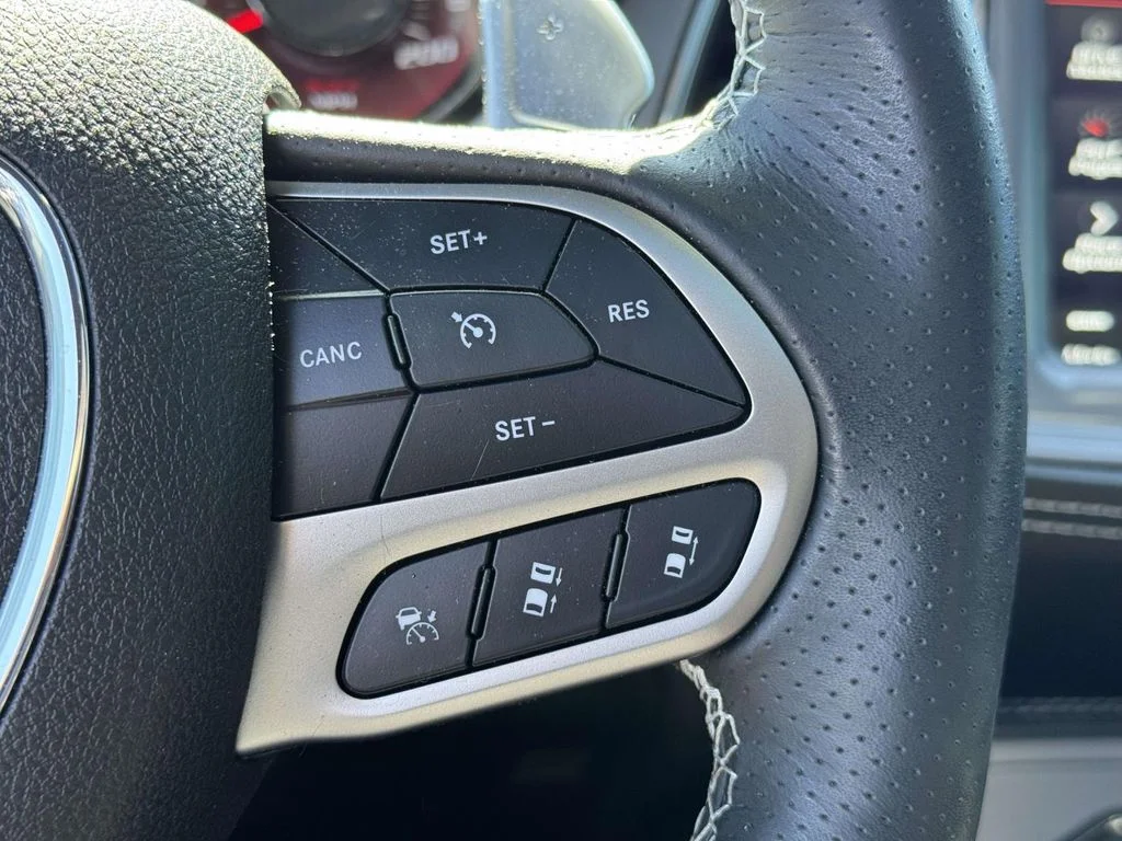 Used 2023 Red Dodge SRT Hellcat Jailbreak image 22