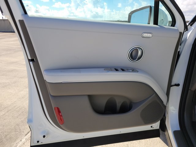 New 2027 White Hyundai Limited image 12