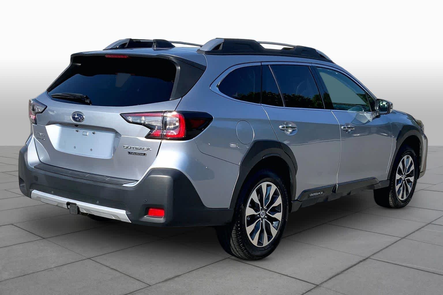 Used 2024 Ice Silver Metallic Subaru Touring image 13
