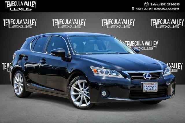 Used 2013 Black Lexus 200h image 1