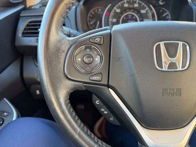 Used 2016 White Diamond Pearl Honda EX-L image 18