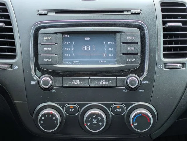 Used 2017 Aurora Black Kia LX image 17