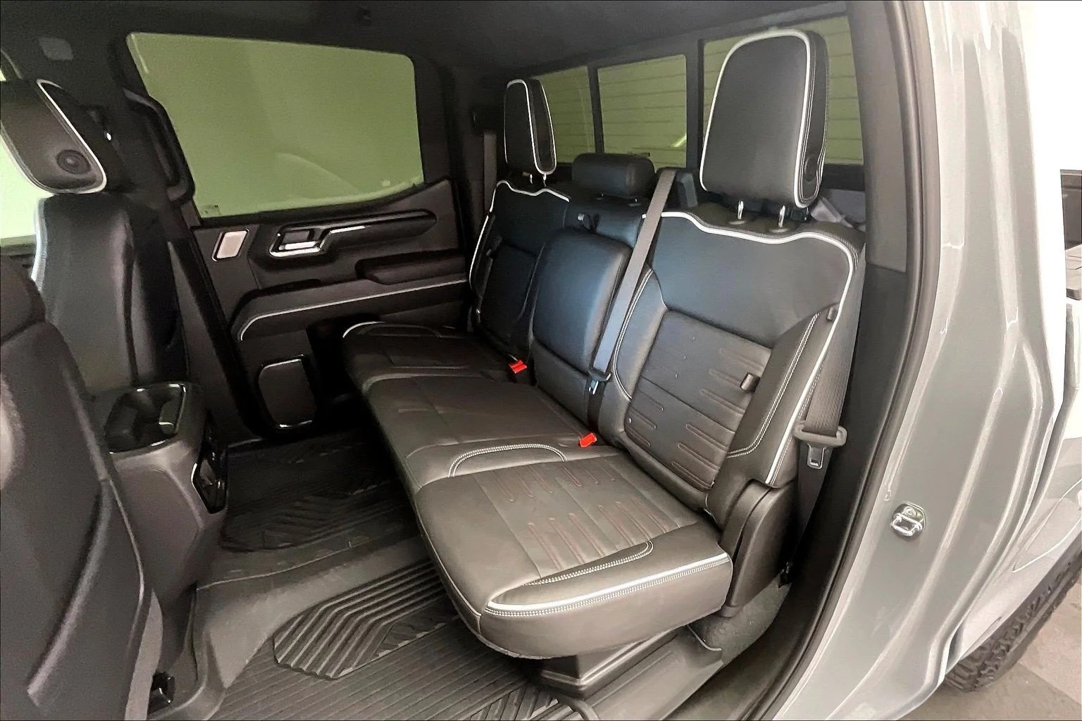Used 2024 Thunderstorm Gray GMC AT4X image 19