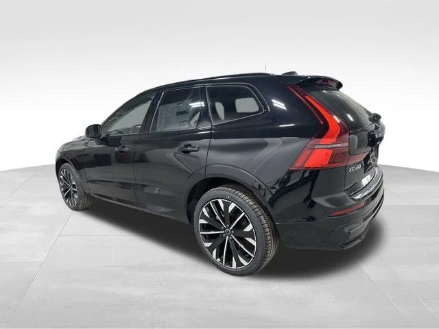 New 2026 Onyx Black Volvo Ultra image 8