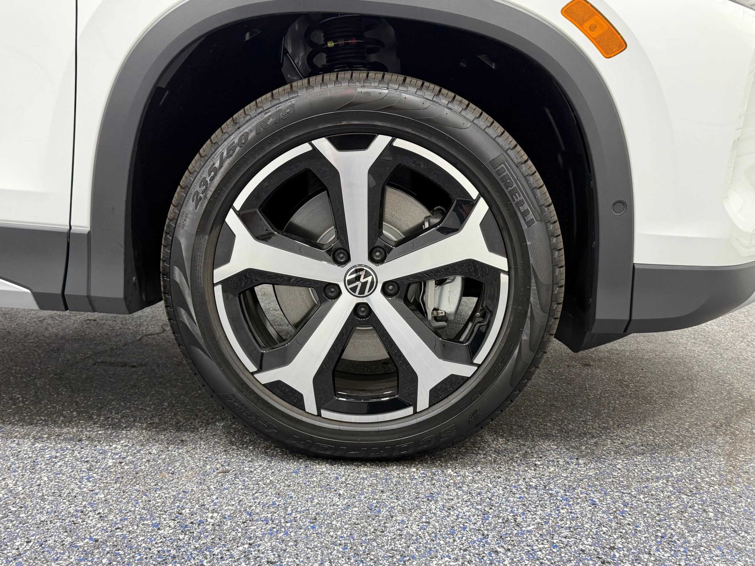 New 2026 White Volkswagen SE image 14