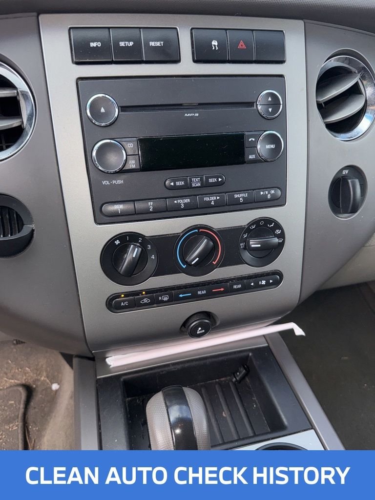 Used 2011 Ford Expedition XLT with VIN 1FMJK1H56BEF40944 for sale in Milton, FL