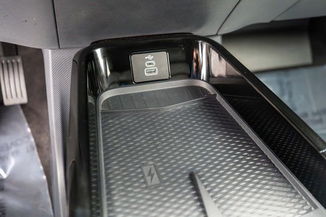 Used 2025 Gray Metallic Ford GT image 29