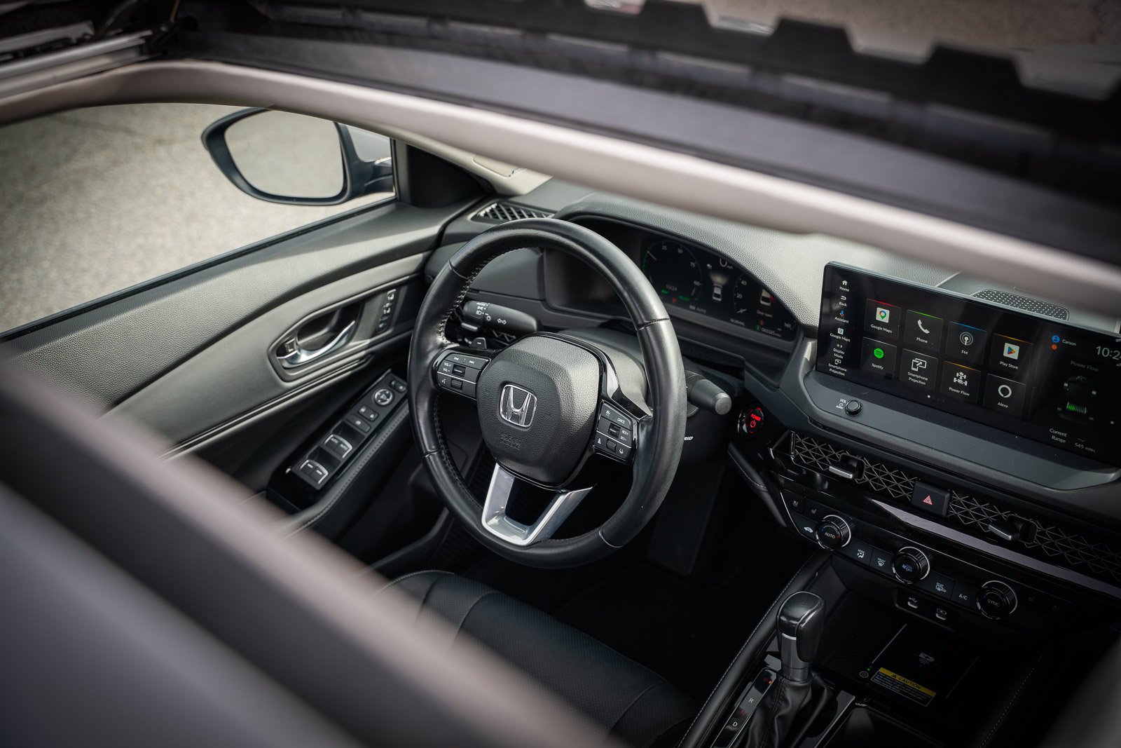 2023 Honda Accord Hybrid Touring - Photo 16