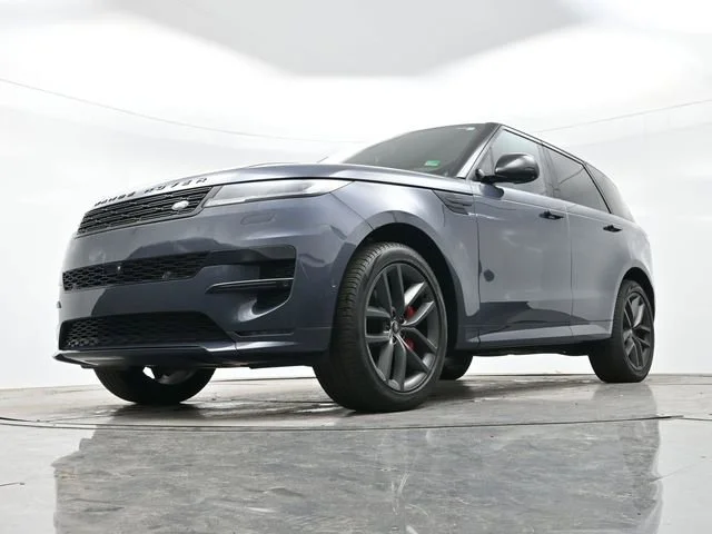 Used 2024 Varesine Blue Metallic [blue] Land Rover Dynamic SE image 27
