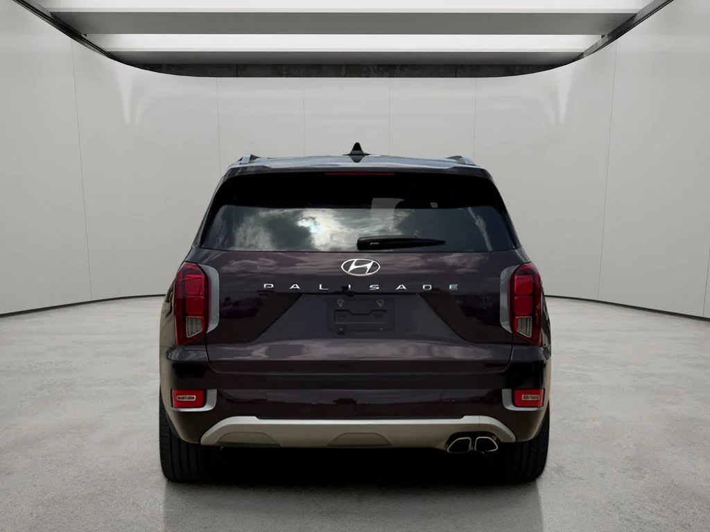 Used 2021 Sierra Burgundy Hyundai Limited image 5