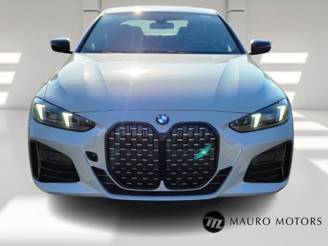 2026 BMW 4 Series 430i - Photo 8