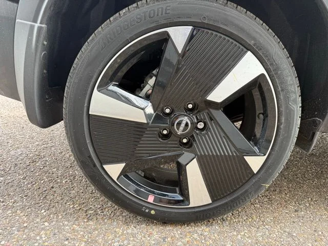 New 2026 Super Black Nissan SR image 25
