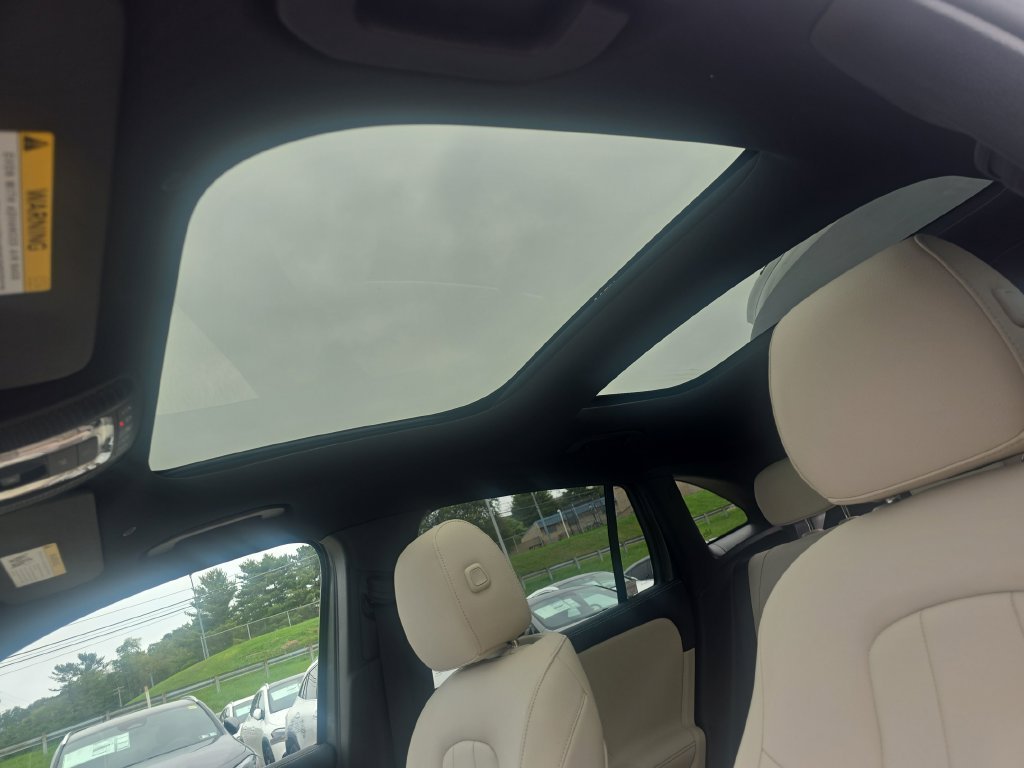 New 2026 Mountain Grey Metallic Mercedes-Benz GLA 250 image 20