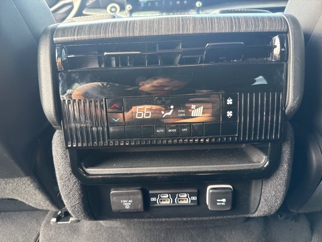 2024 Jeep Wagoneer Series II - Photo 22