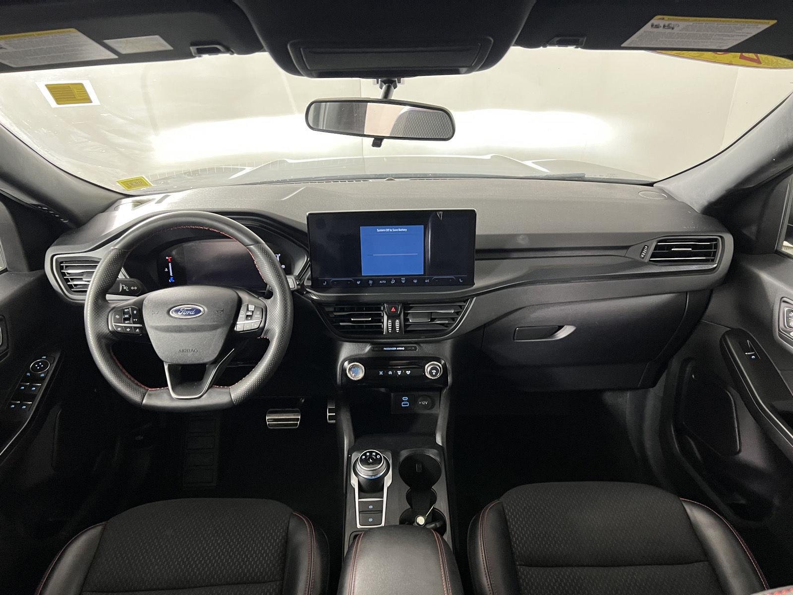Used 2023 Agate Black Ford ST-Line image 2