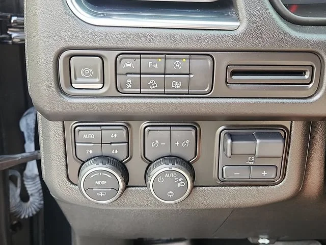 2023 Chevrolet Tahoe Z71 - Photo 25