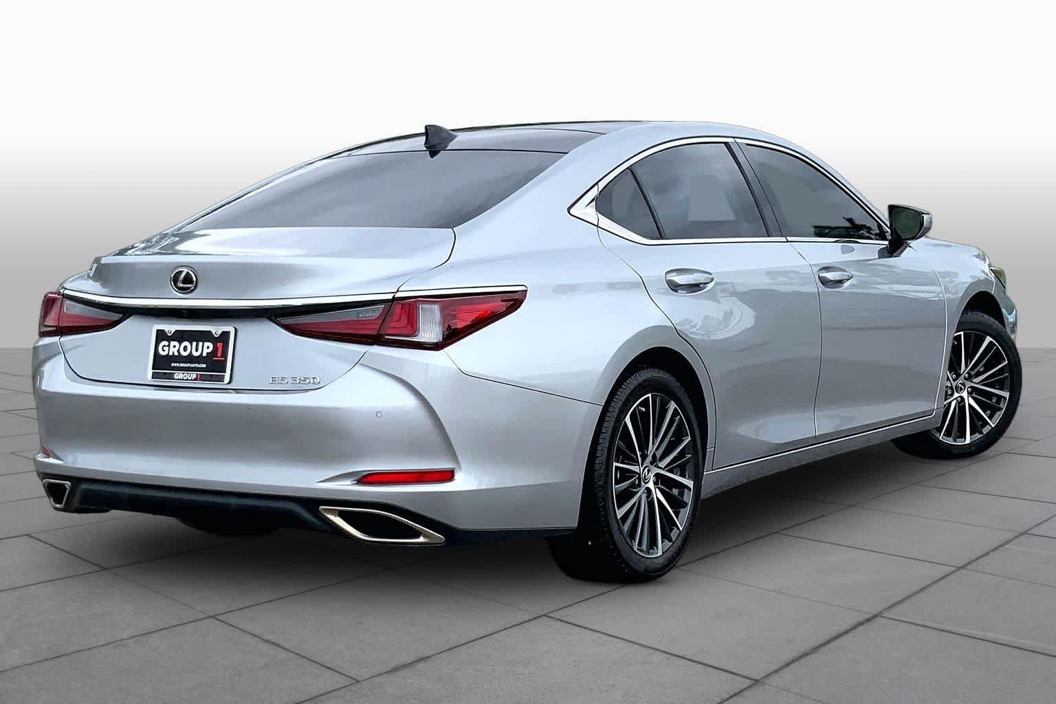 Used 2024 Iridium Lexus  image 13