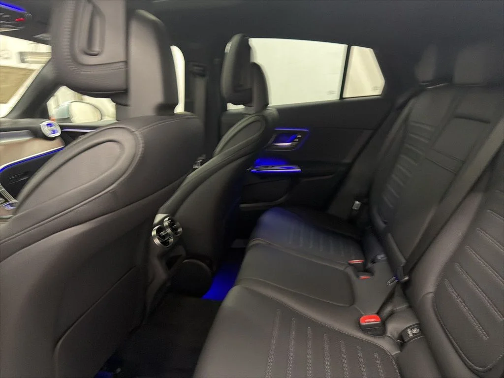 Used 2026 Silver Mercedes-Benz GLC 300 Coupe image 19
