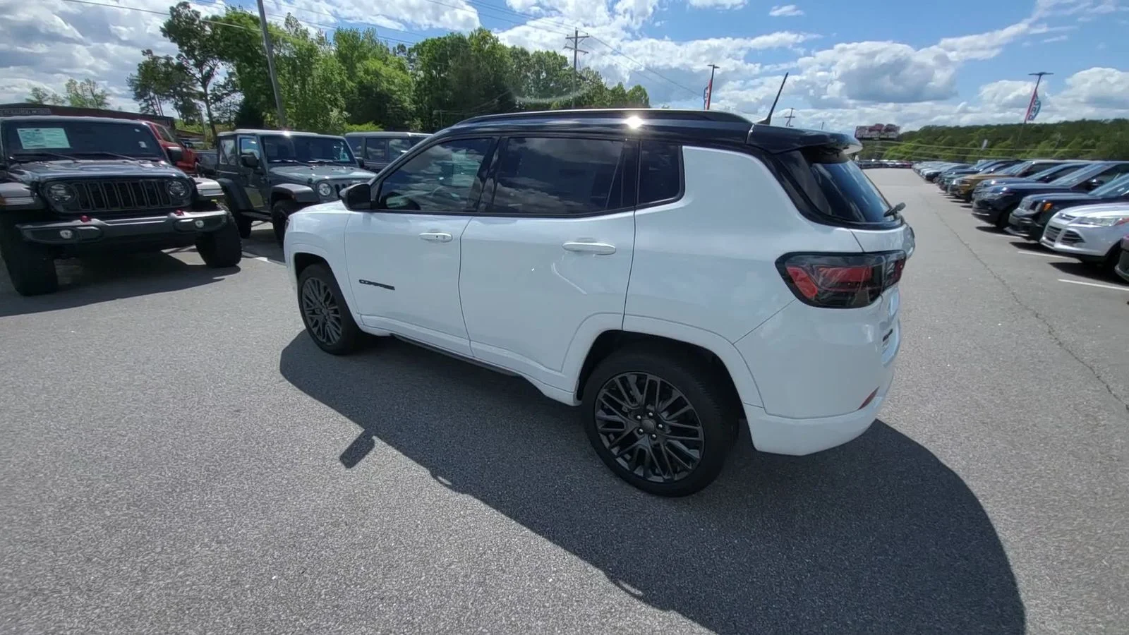 Used 2024 Bright White Clearcoat Jeep Limited image 3
