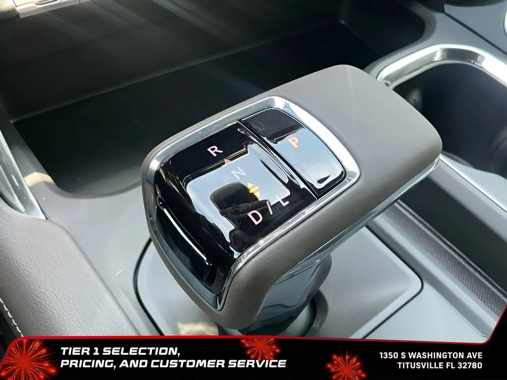 New 2026 Glacier White Tricoat GMC Denali image 32