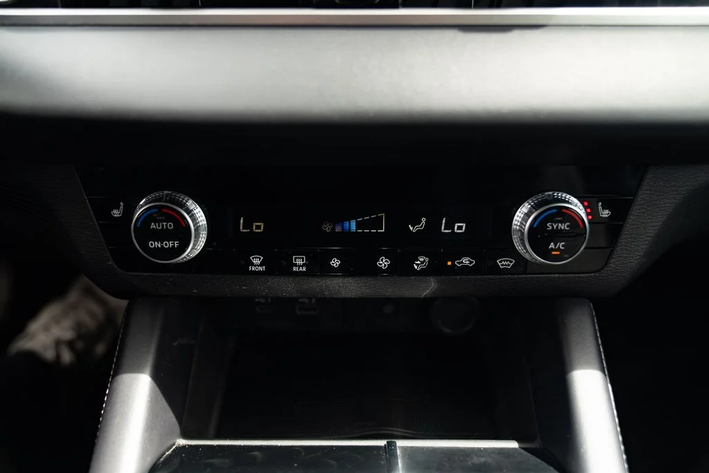 Used 2024 Black Mitsubishi SE image 15