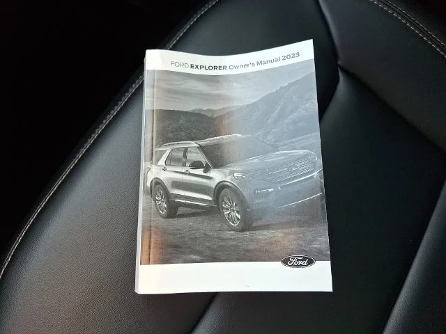 Used 2023 White Ford XLT image 28