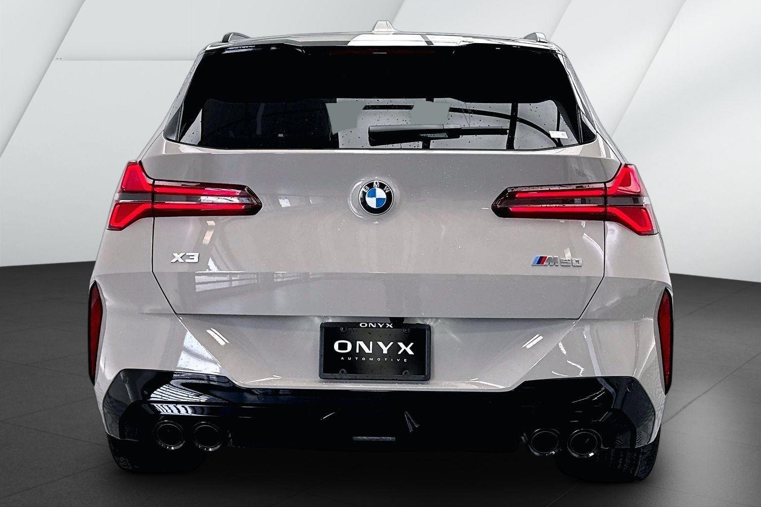 New 2026 Dune Grey Metallic BMW M50 xDrive image 5