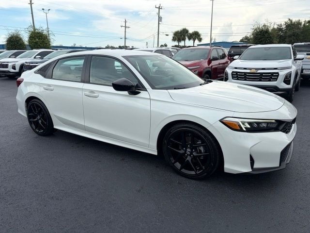 Used 2025  Honda Sport image 1