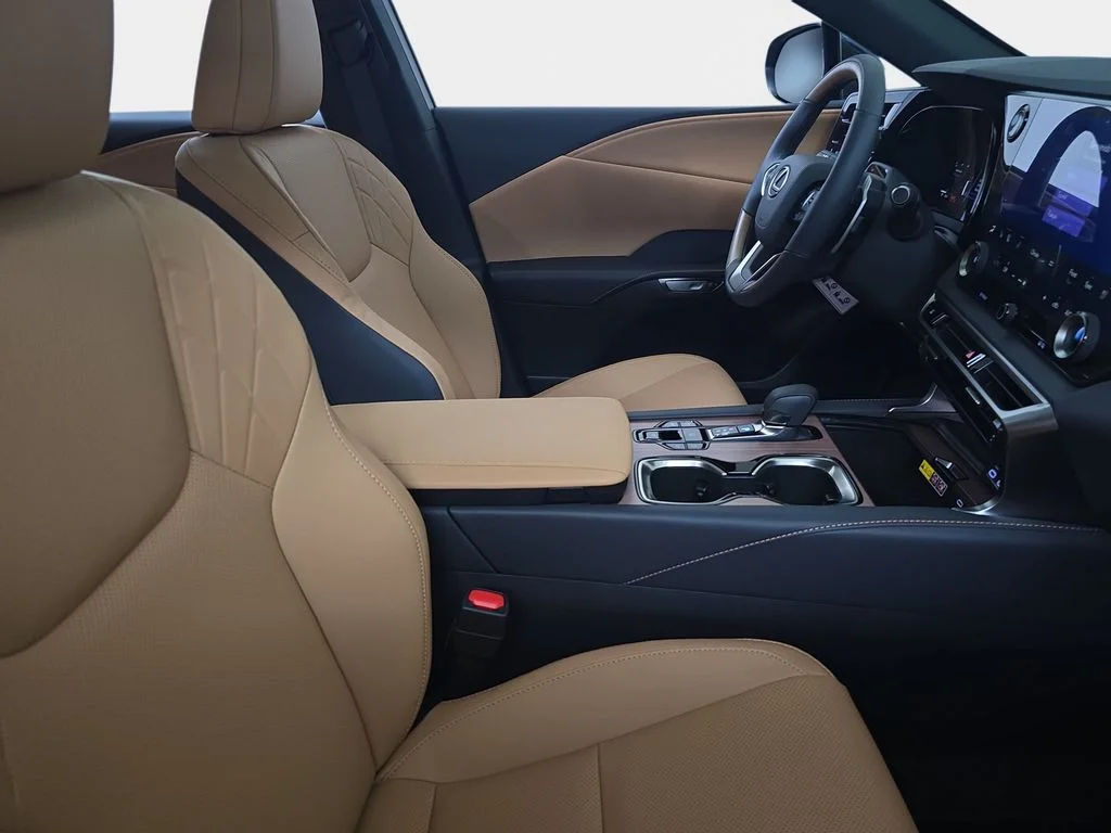 New 2026 Nightfall Mica Lexus PREMIUM image 9